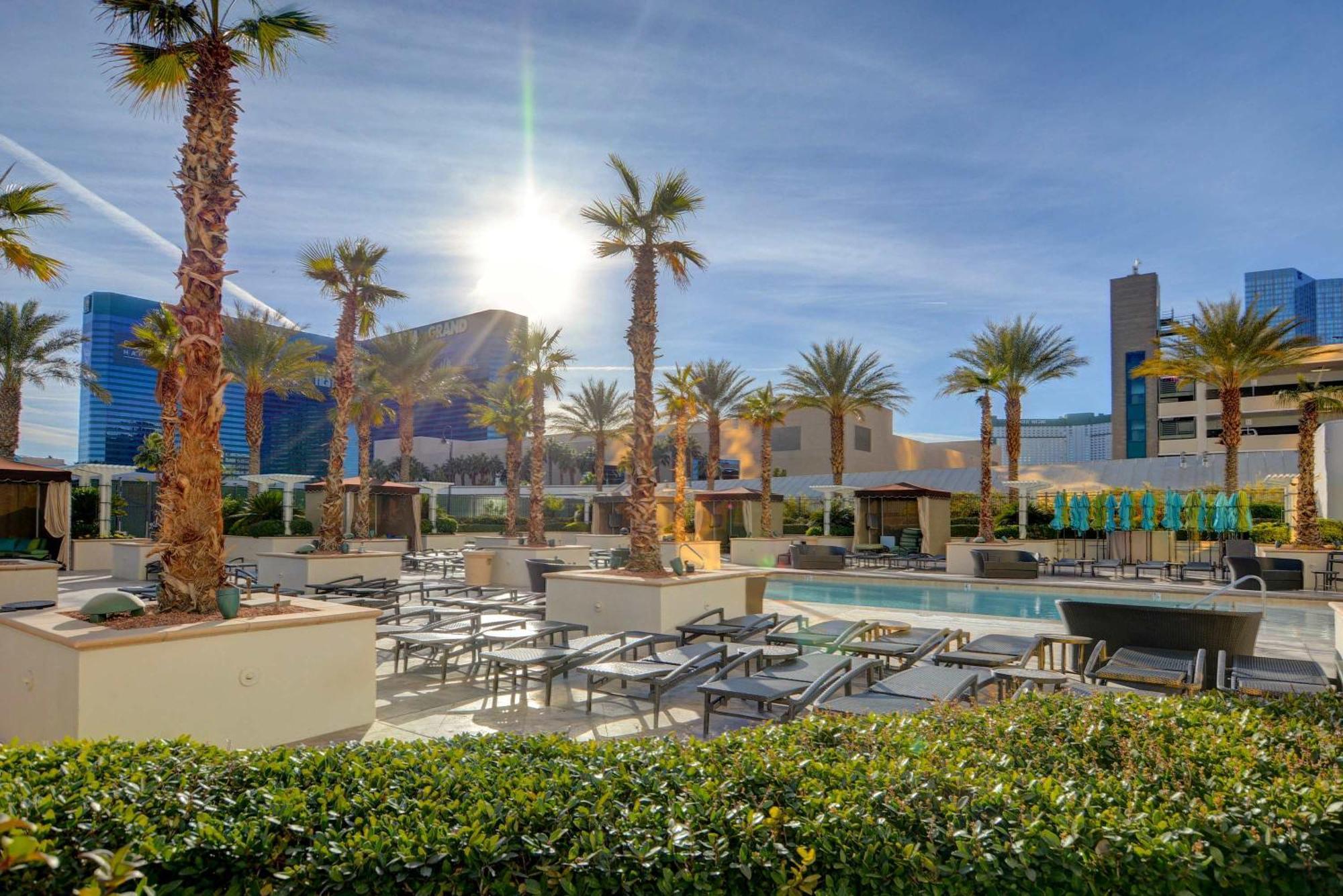 Mgm Signature-25-611 Strip View Jacuzzi Studio Las Vegas Buitenkant foto